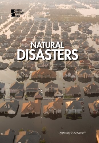 Natural Disasters (opposing Viepoints) [Paperback]