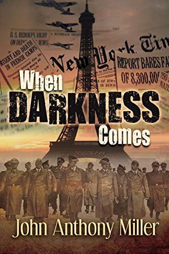 When Darkness Comes [Paperback]