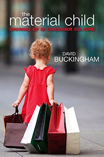 The Material Child Groing up in Consumer Culture [Hardcover]