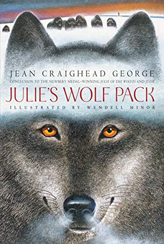 Julie's Wolf Pack [Paperback]