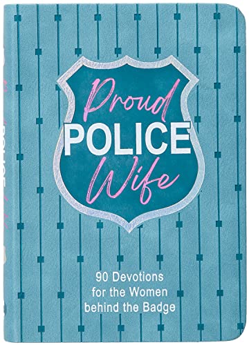 Proud Police Wife                        [CLOTH               ]