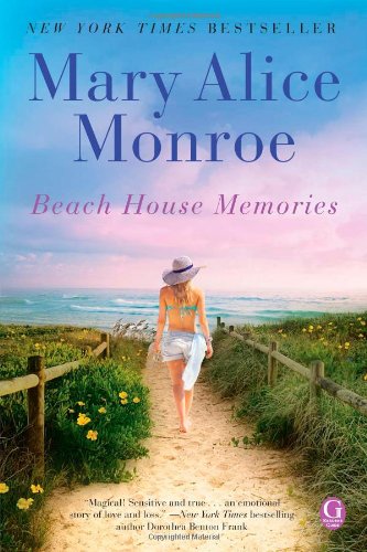 Beach House Memories [Paperback]