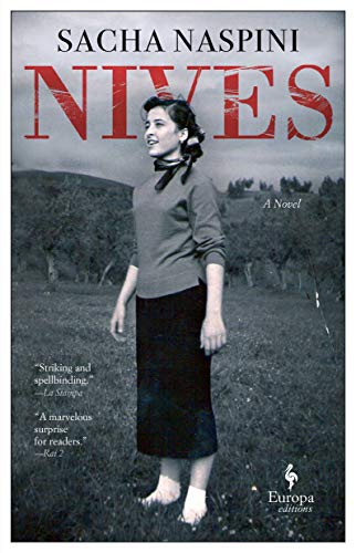 Nives [Paperback]