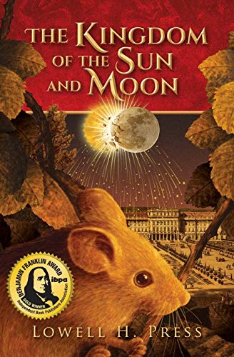 The Kingdom Of The Sun And Moon [Paperback]