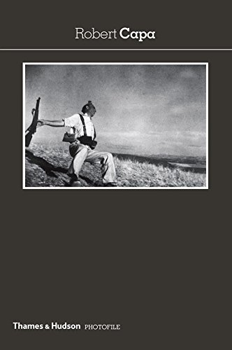 Robert Capa [Paperback]