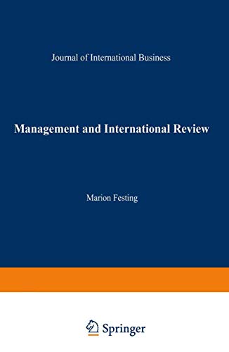 Management and International Review: Strategic Issues in International Human Res [Paperback]