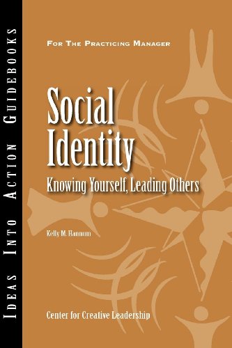 Social Identity Knoing Yourself, Knoing Others [Paperback]