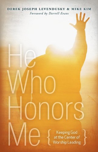 He Who Honors Me [Paperback]