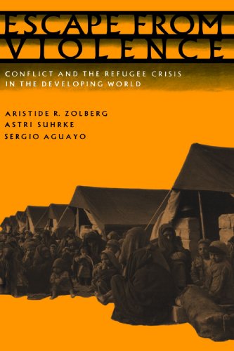 Escape from Violence Conflict and the Refugee Crisis in the Developing World [Paperback]