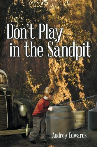 Don't Play In The Sandpit [Paperback]