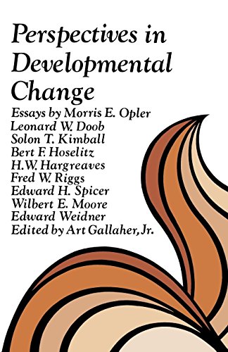 Perspectives In Developmental Change [Paperback]