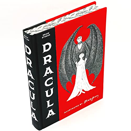 Dracula (Deluxe Edition) [Hardcover]