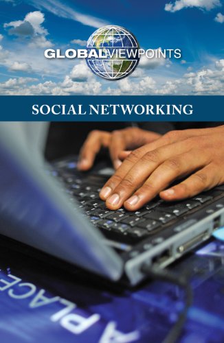 Social Netorking (global Viepoints) [Paperback]