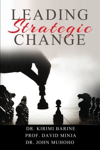 Leading Strategic Change [Paperback]