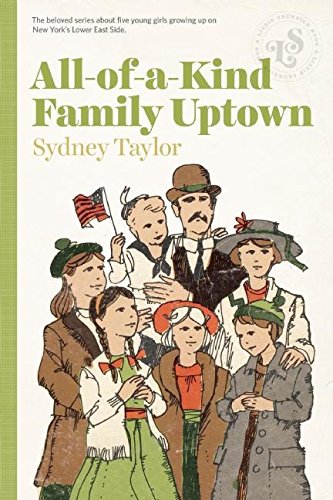 All-Of-A-Kind Family Uptown [Paperback]