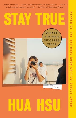 Stay True: A Memoir (Pulitzer Prize Winner) [Paperback]