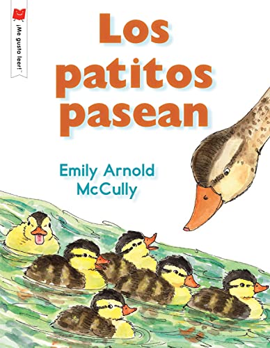 Los patitos pasean [Paperback]