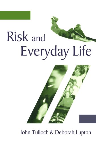 Risk and Everyday Life [Paperback]