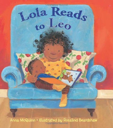 Lola Reads to Leo [Paperback]