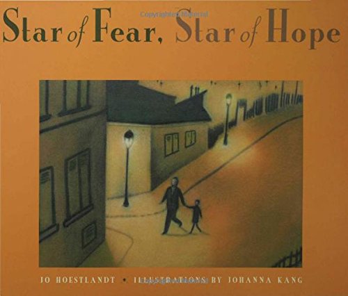 Star of Fear, Star of Hope [Paperback]