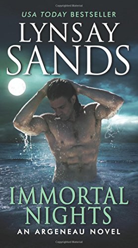 Immortal Nights: An Argeneau Novel [Paperback]