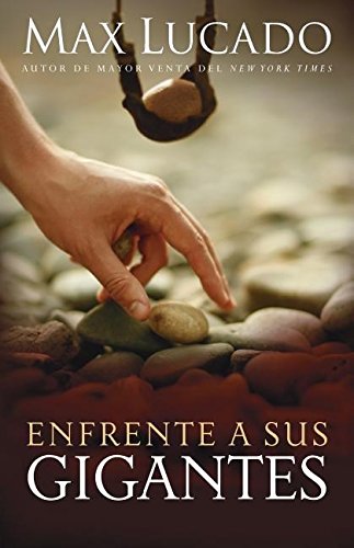 Enfrente a sus gigantes [Paperback]