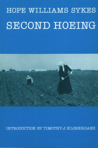 Second Hoeing [Paperback]