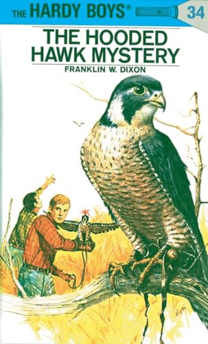 Hardy Boys 34: The Hooded Hawk Mystery [Hardcover]