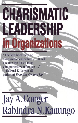 Charismatic Leadership in Organizations [Paperback]