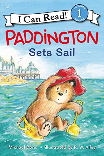 Paddington Sets Sail [Paperback]